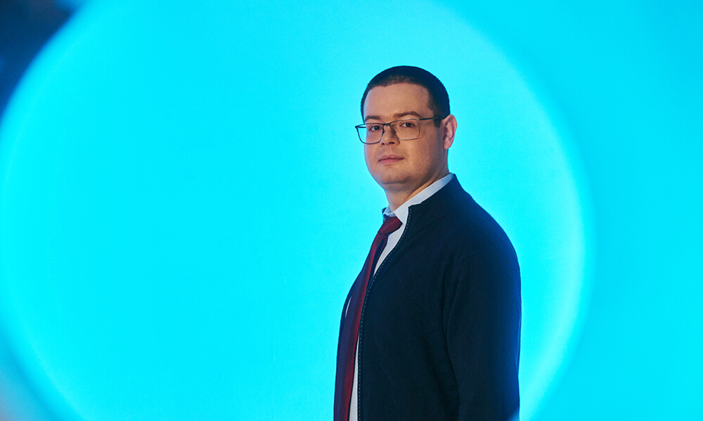 Михаил Медведев